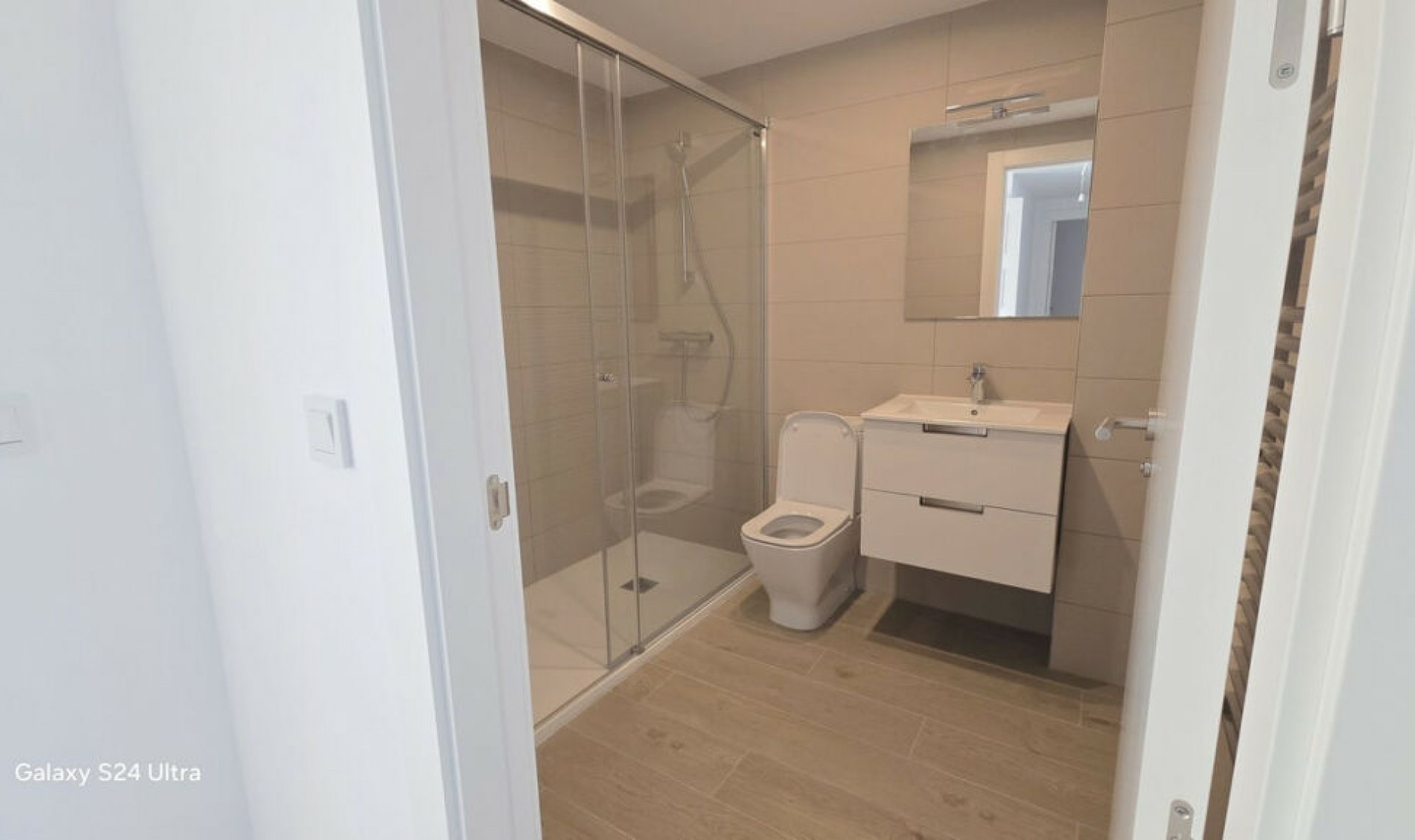 Resale - Apartment -
Estepona