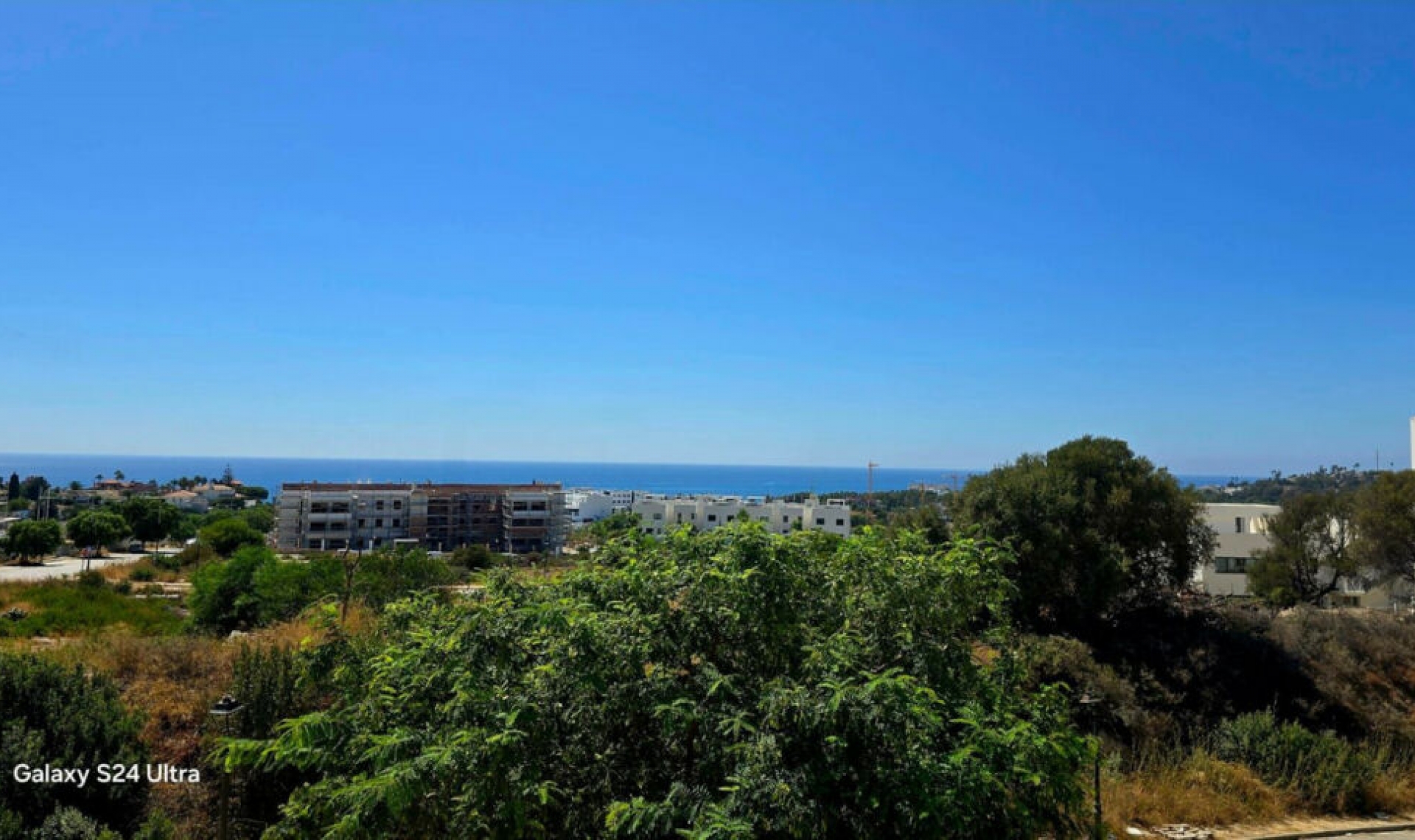 Resale - Apartment -
Estepona
