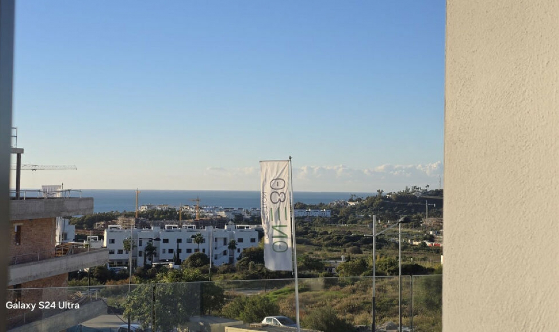 Resale - Apartment -
Estepona