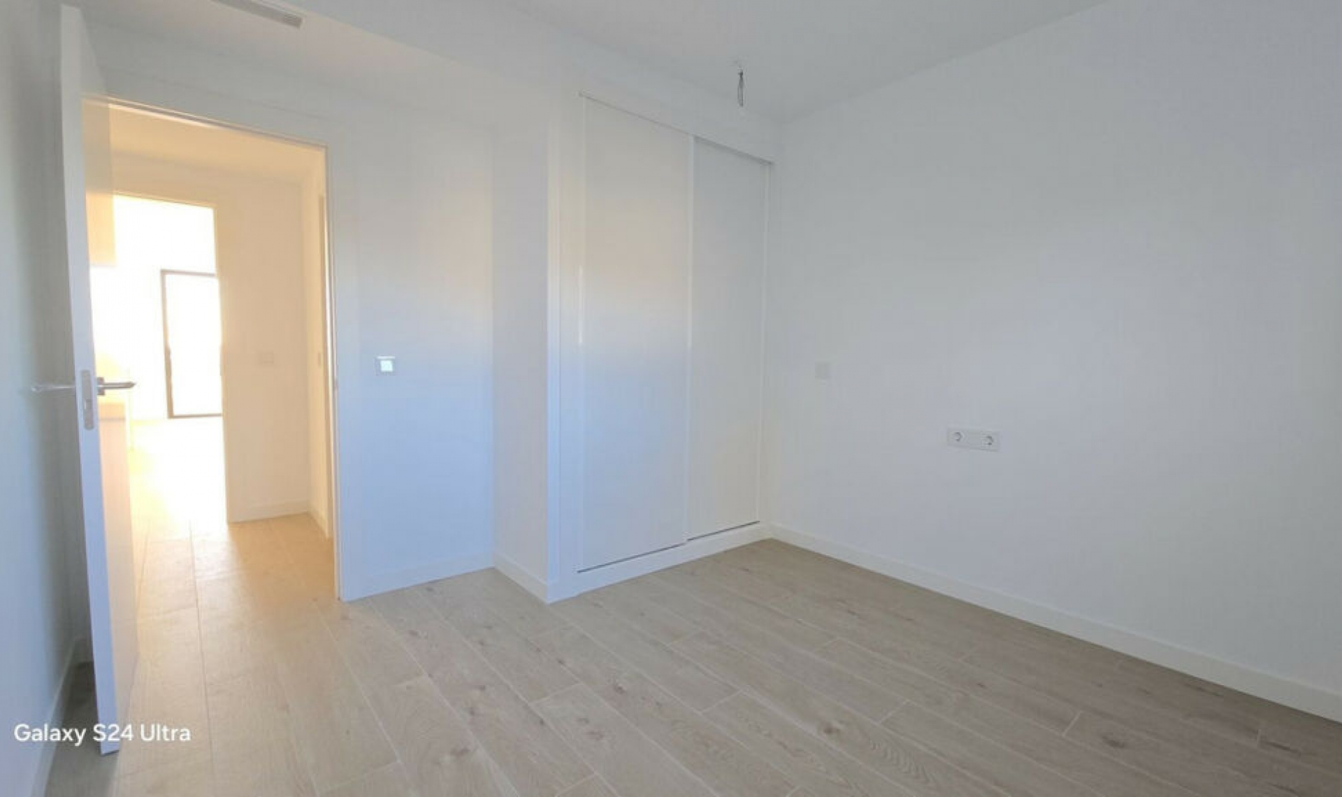 Resale - Apartment -
Estepona