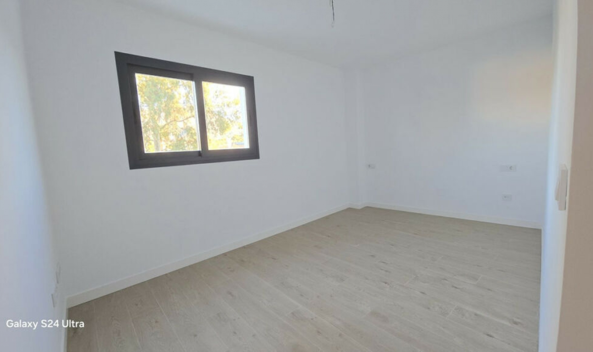 Resale - Apartment -
Estepona