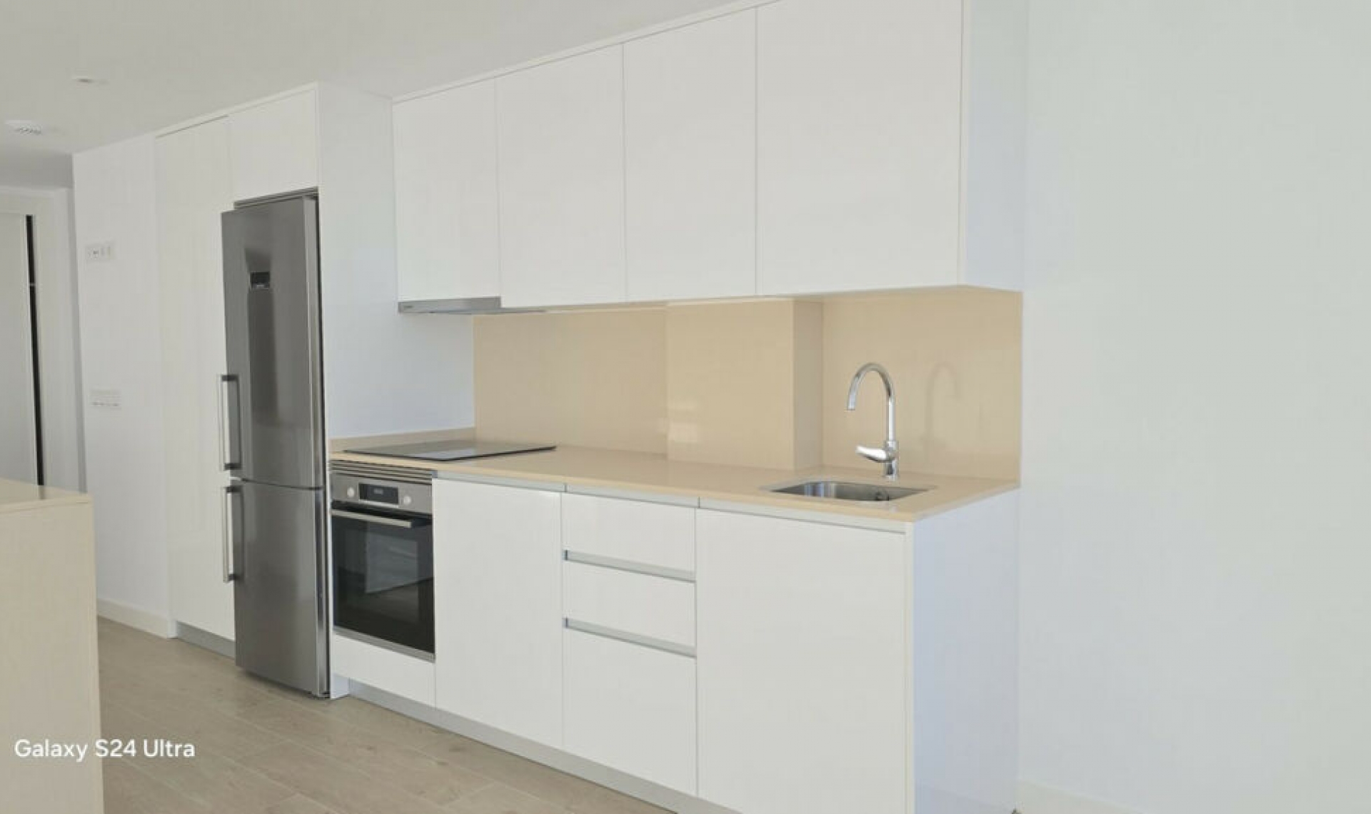 Resale - Apartment -
Estepona