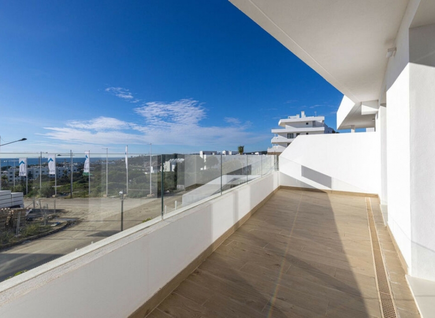 Resale - Apartment -
Estepona