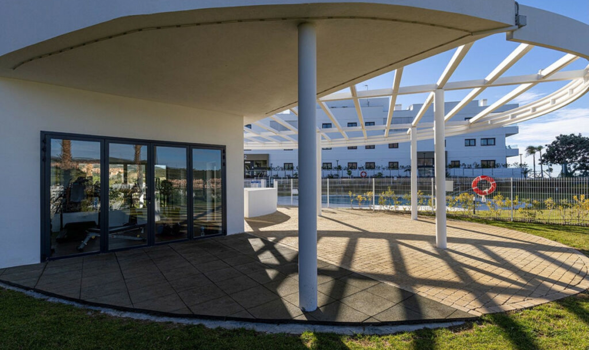 Resale - Apartment -
Estepona