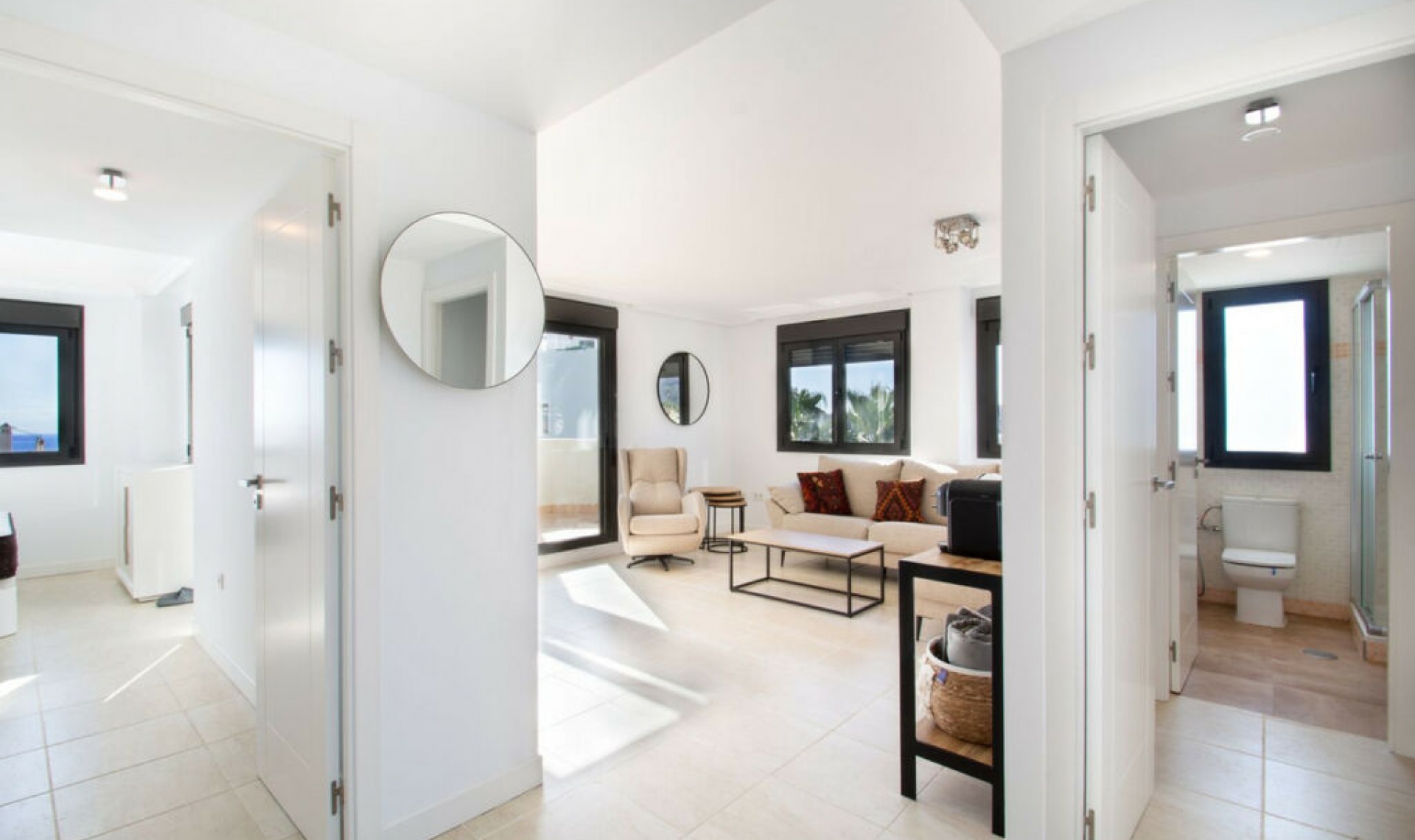 Resale - Apartment -
Estepona