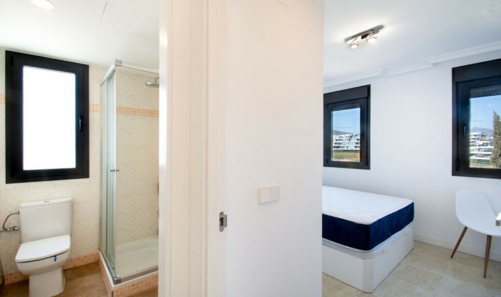 Resale - Apartment -
Estepona