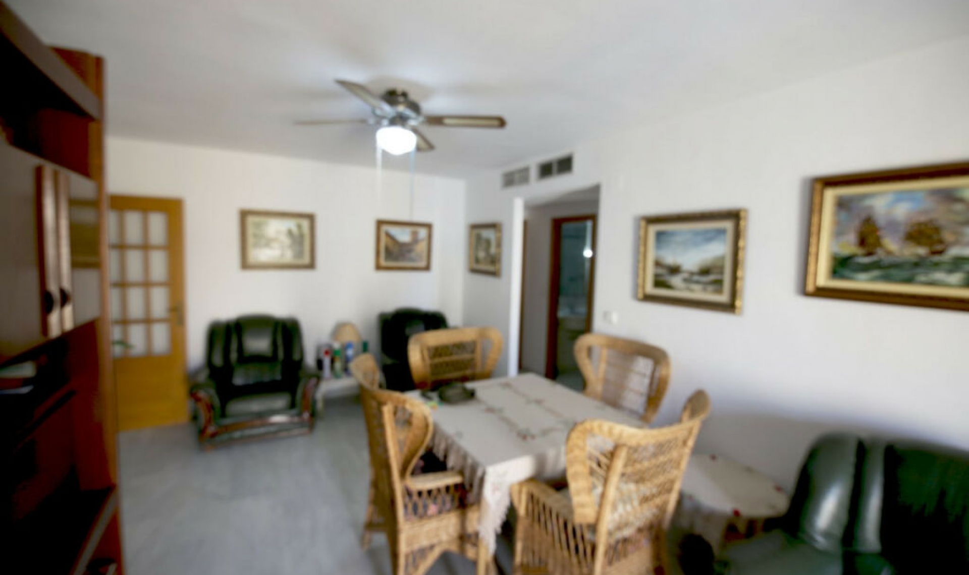 Resale - Apartment -
Estepona