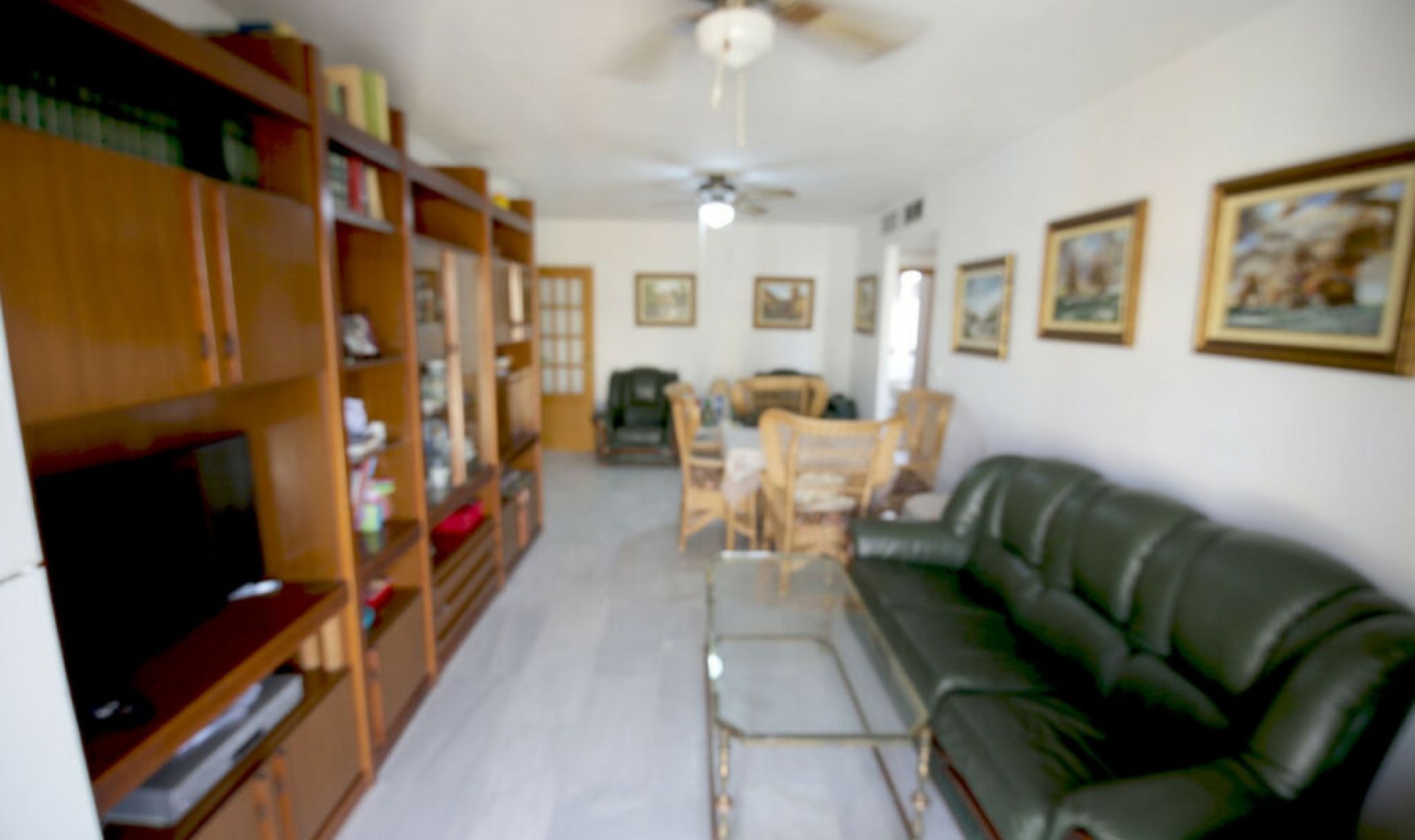 Resale - Apartment -
Estepona