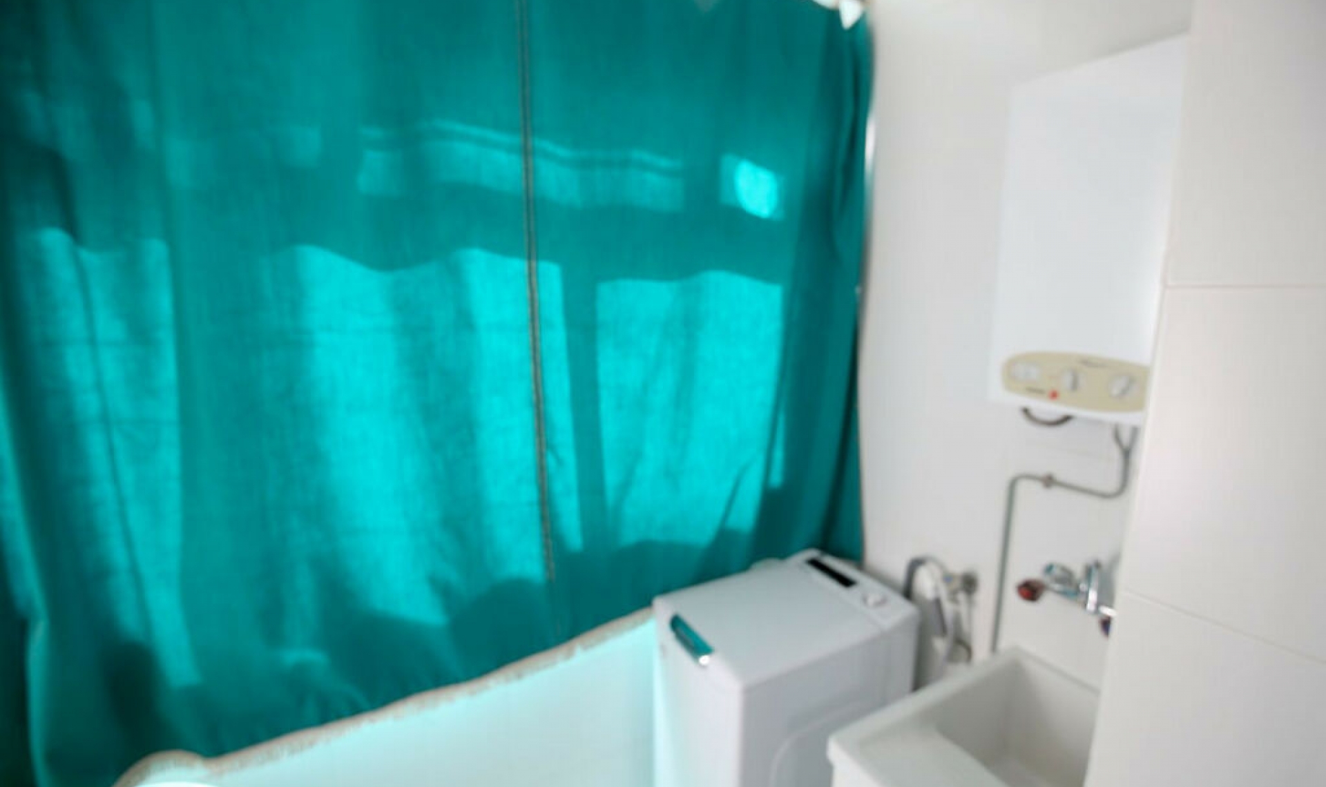 Resale - Apartment -
Estepona