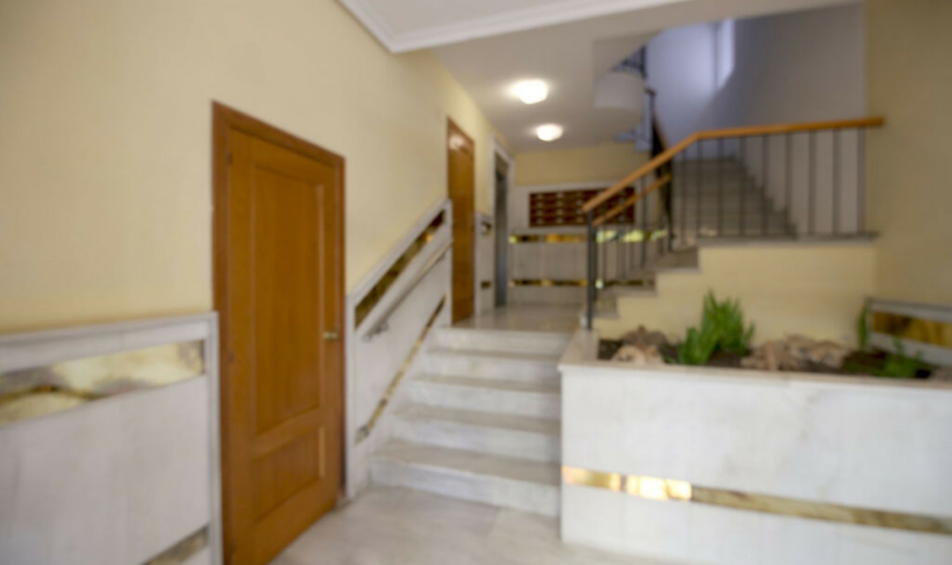 Resale - Apartment -
Estepona