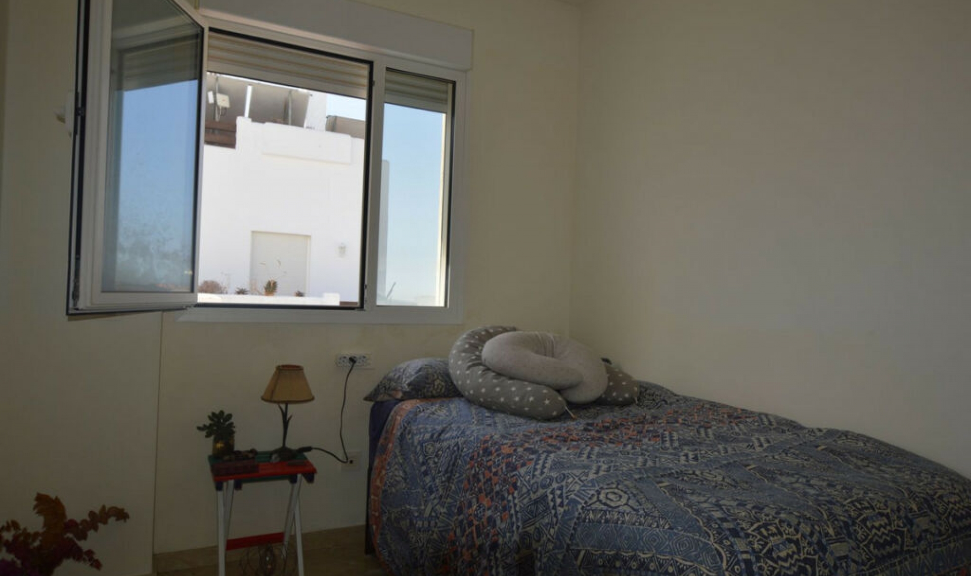 Resale - Apartment -
Estepona