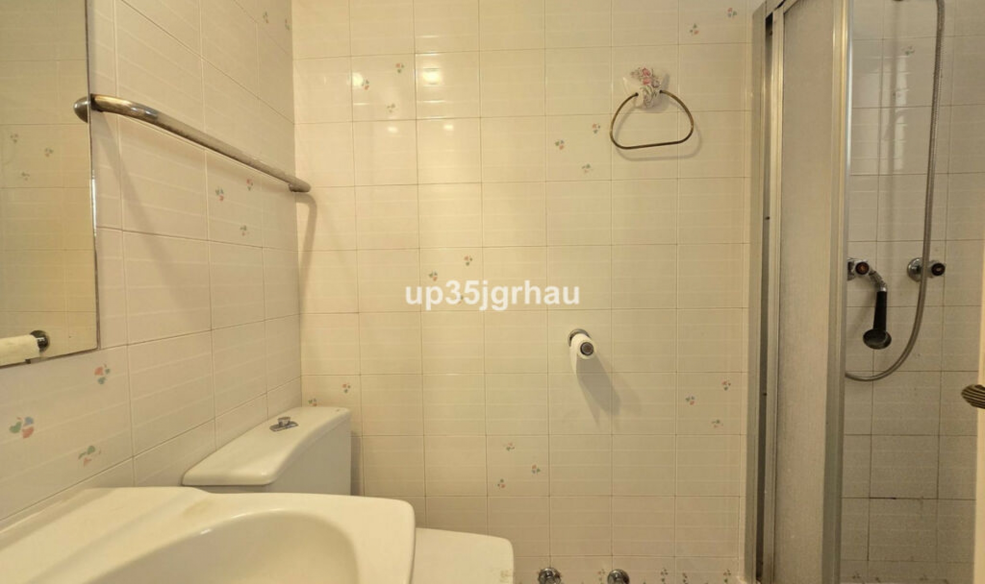 Resale - Apartment -
Estepona