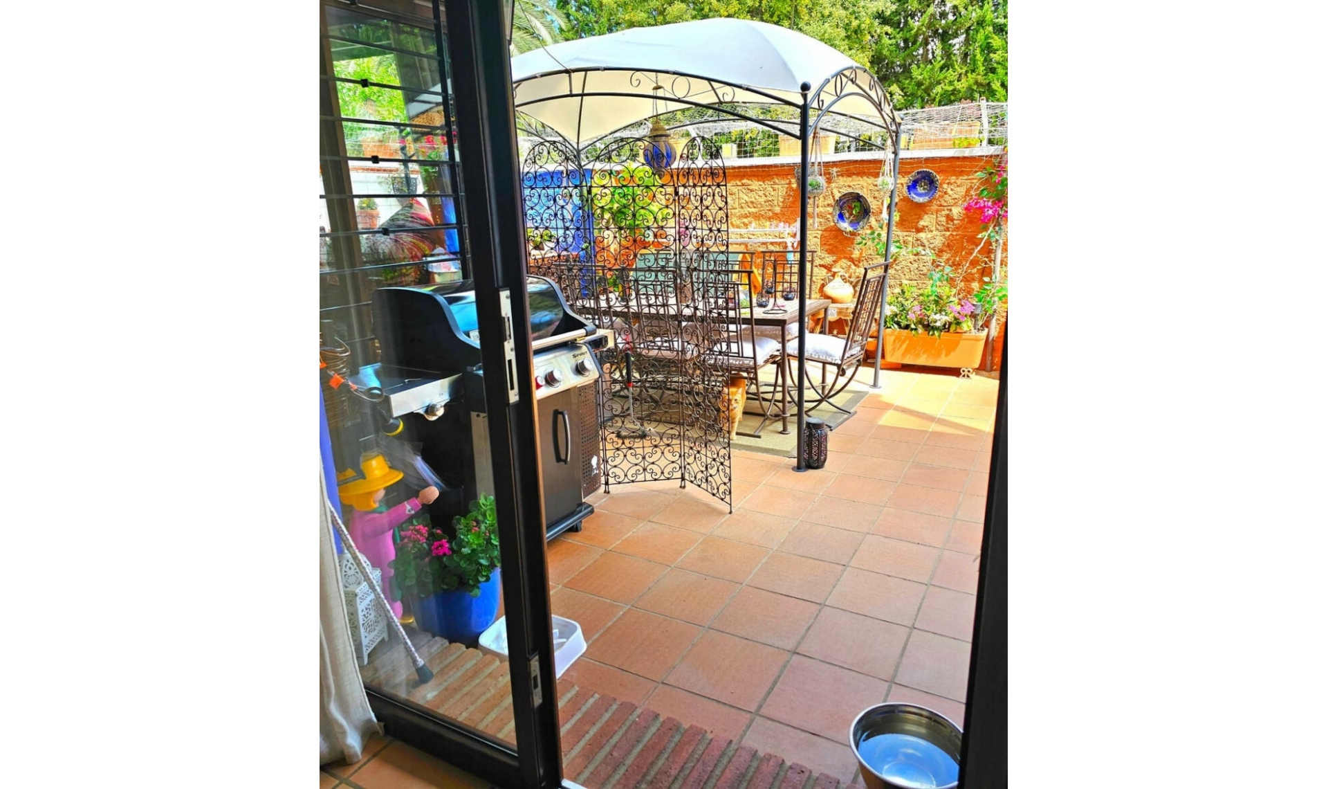 Resale - Apartment -
Estepona