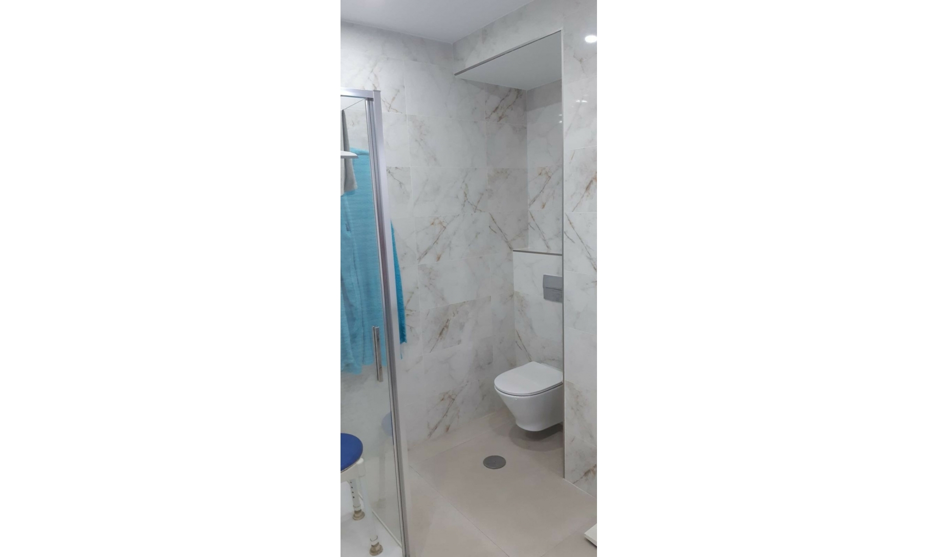 Resale - Apartment -
Estepona