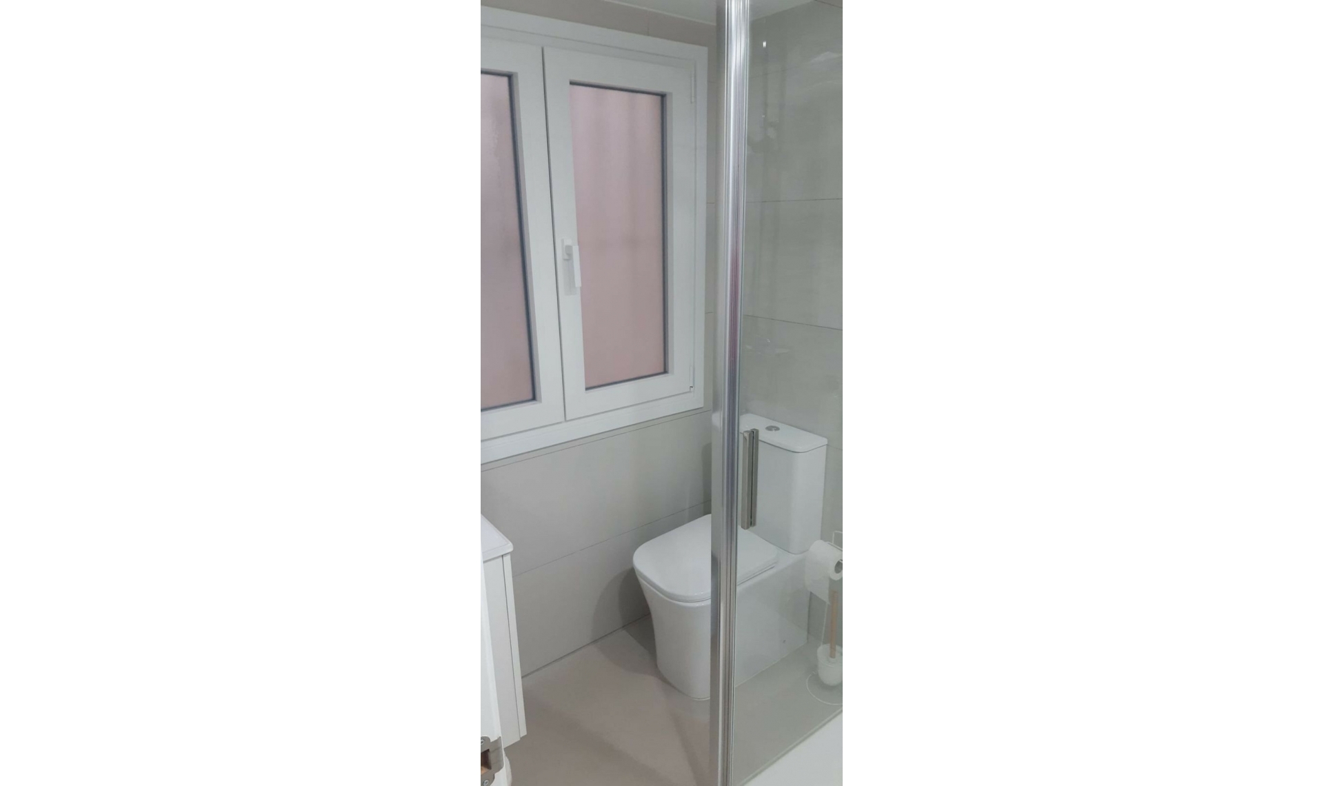 Resale - Apartment -
Estepona