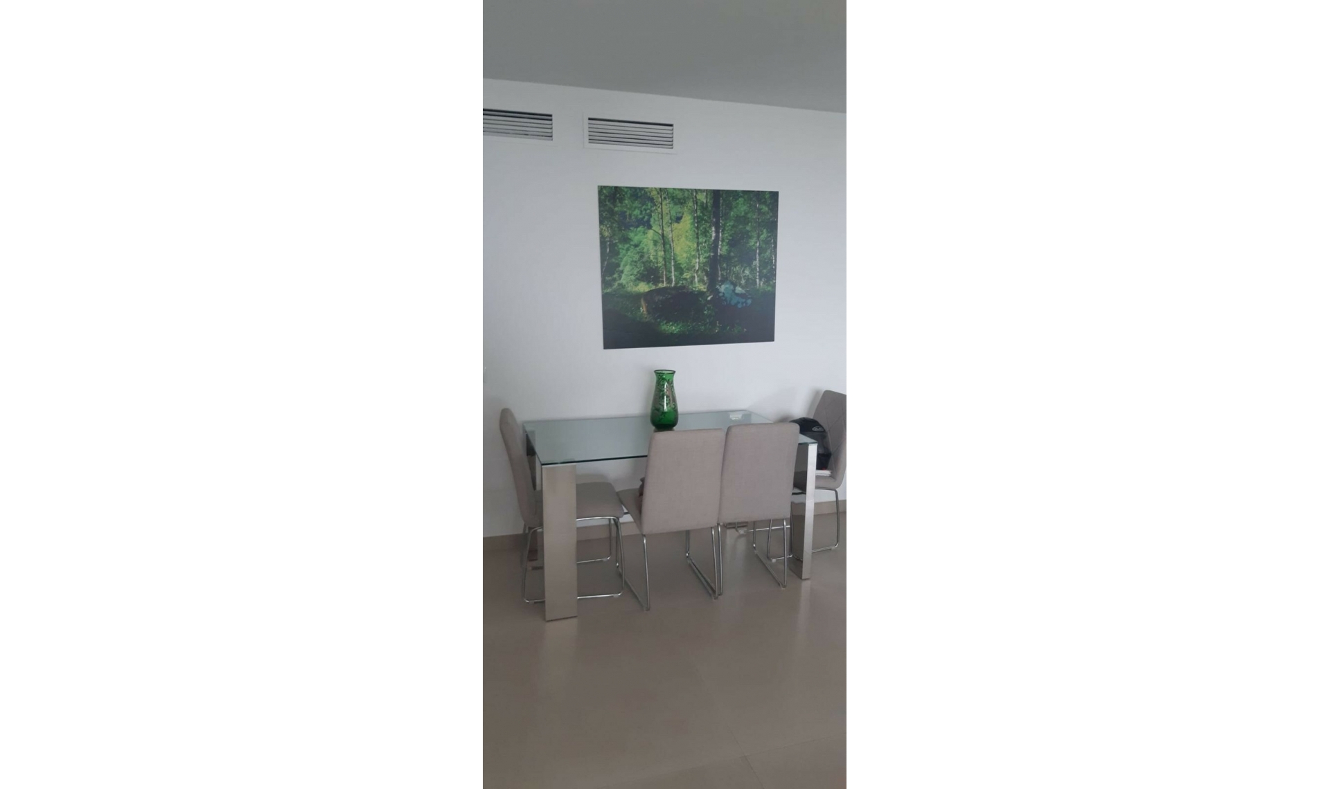 Resale - Apartment -
Estepona