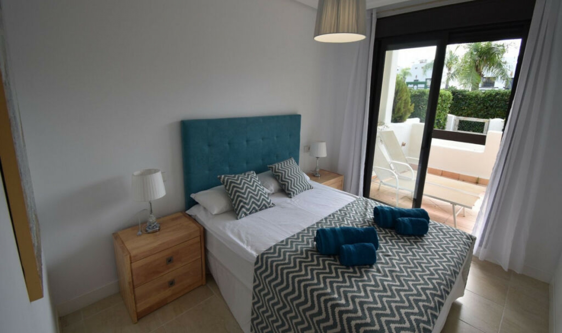 Resale - Apartment -
Estepona