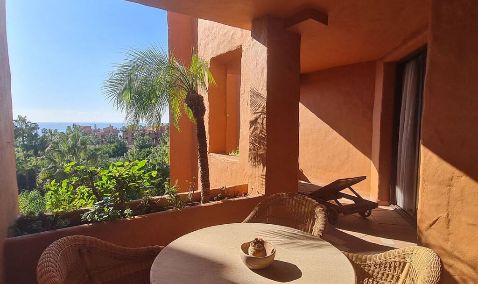 Resale - Apartment -
Estepona