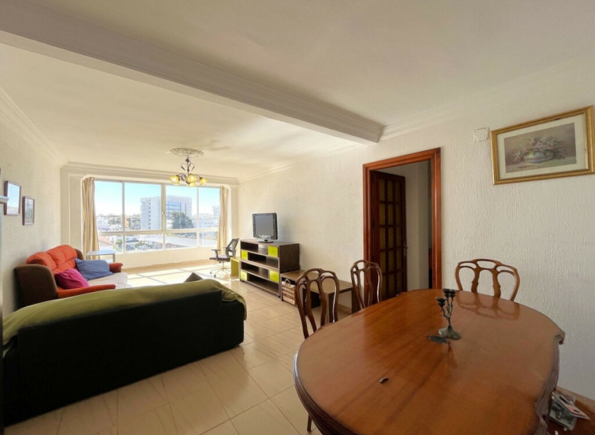 Resale - Apartment -
Estepona