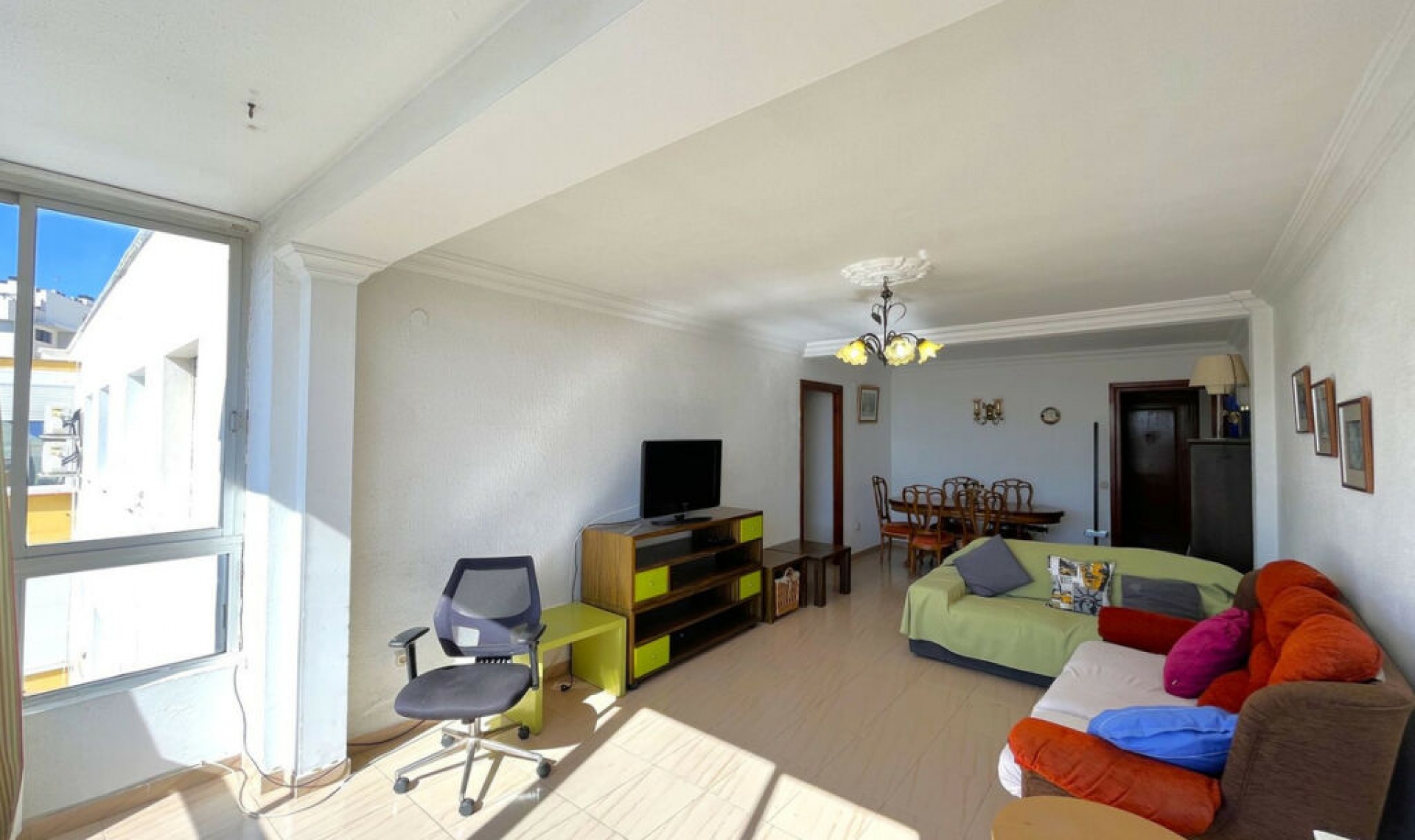 Resale - Apartment -
Estepona