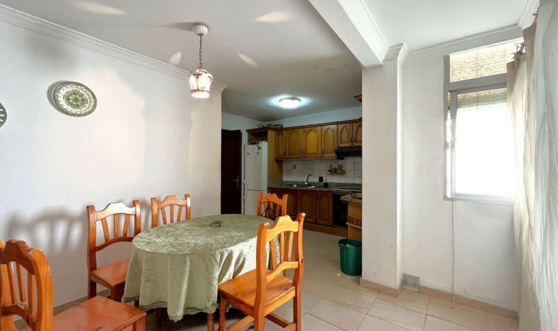 Resale - Apartment -
Estepona
