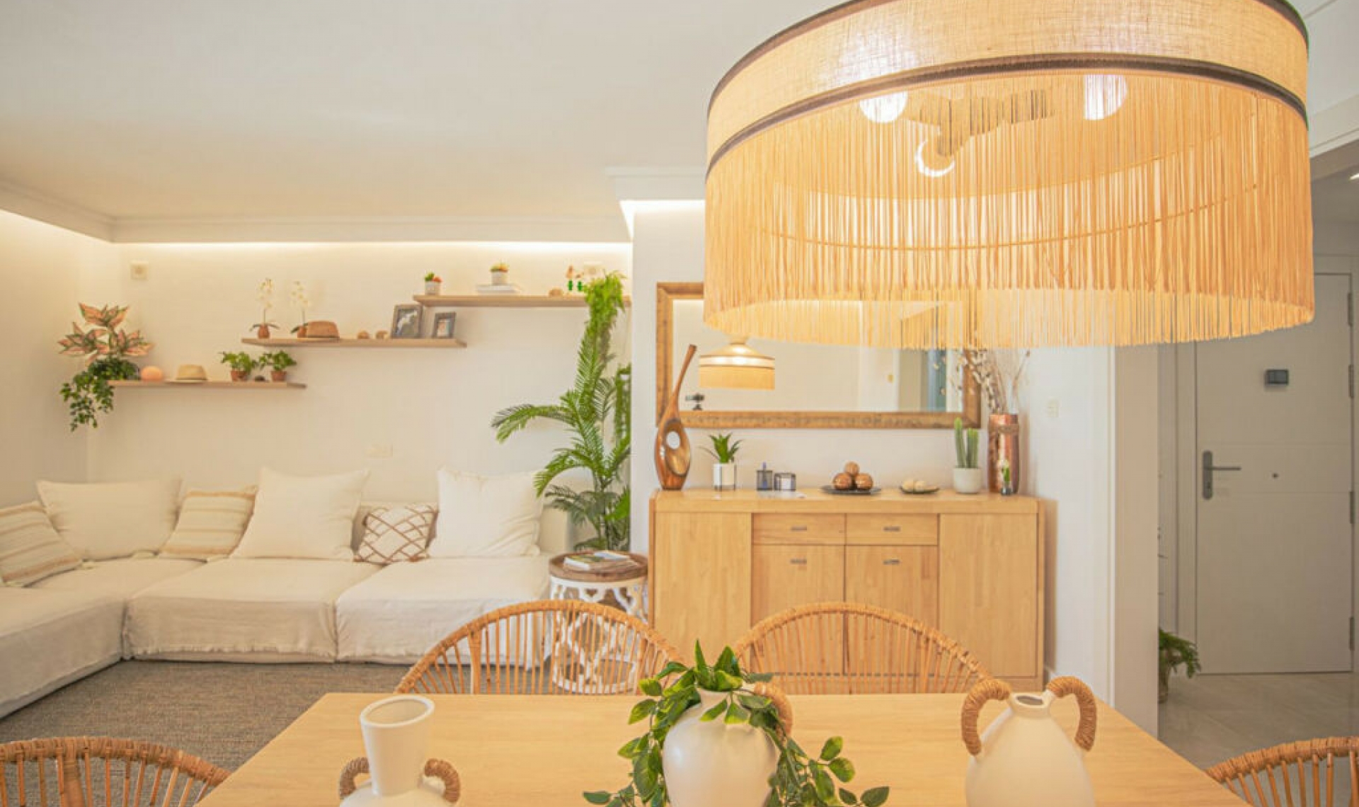 Resale - Apartment -
Estepona