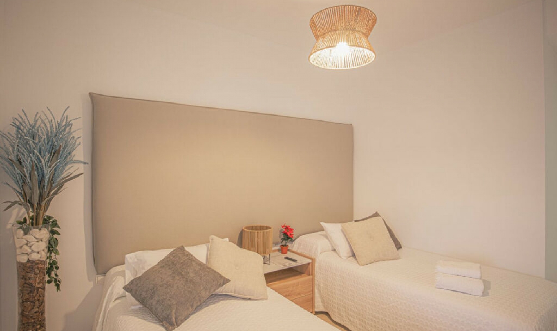 Resale - Apartment -
Estepona
