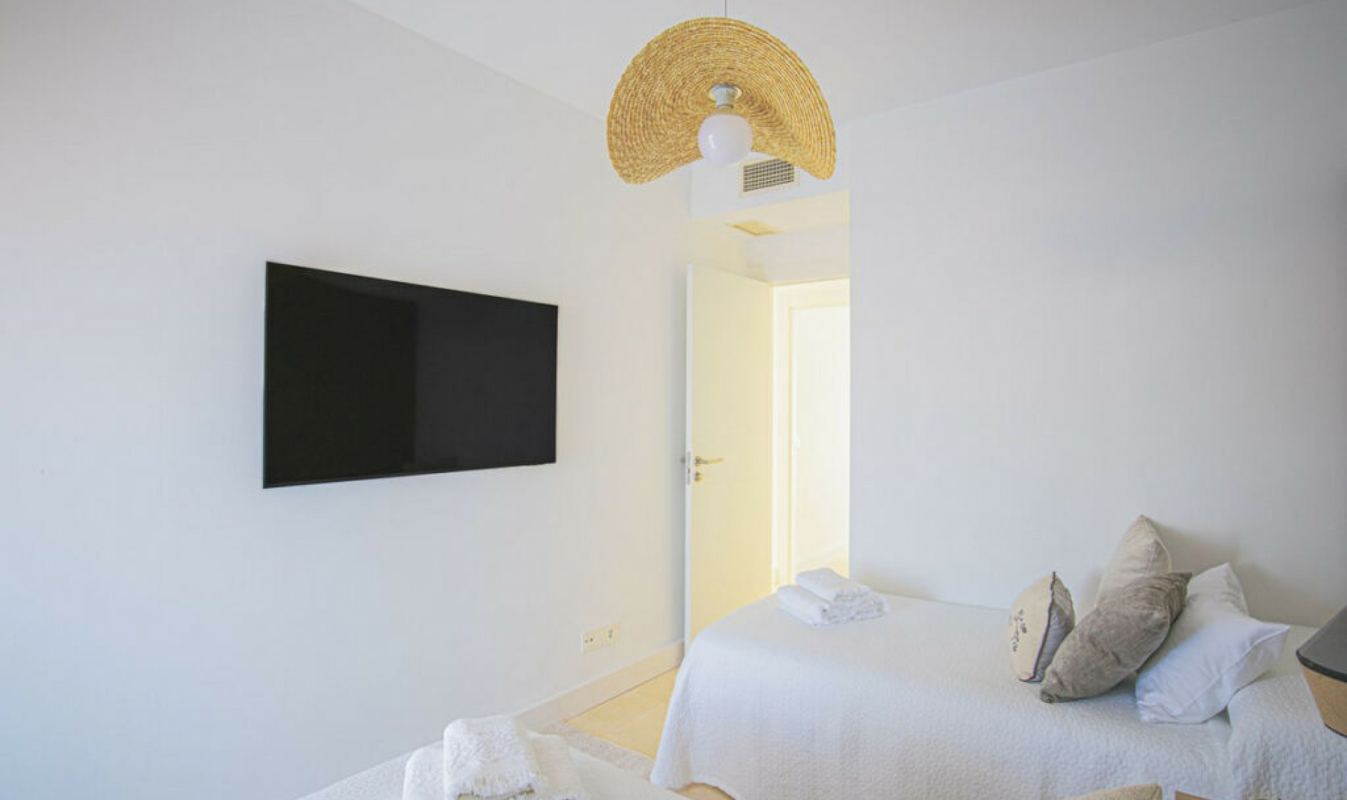 Resale - Apartment -
Estepona