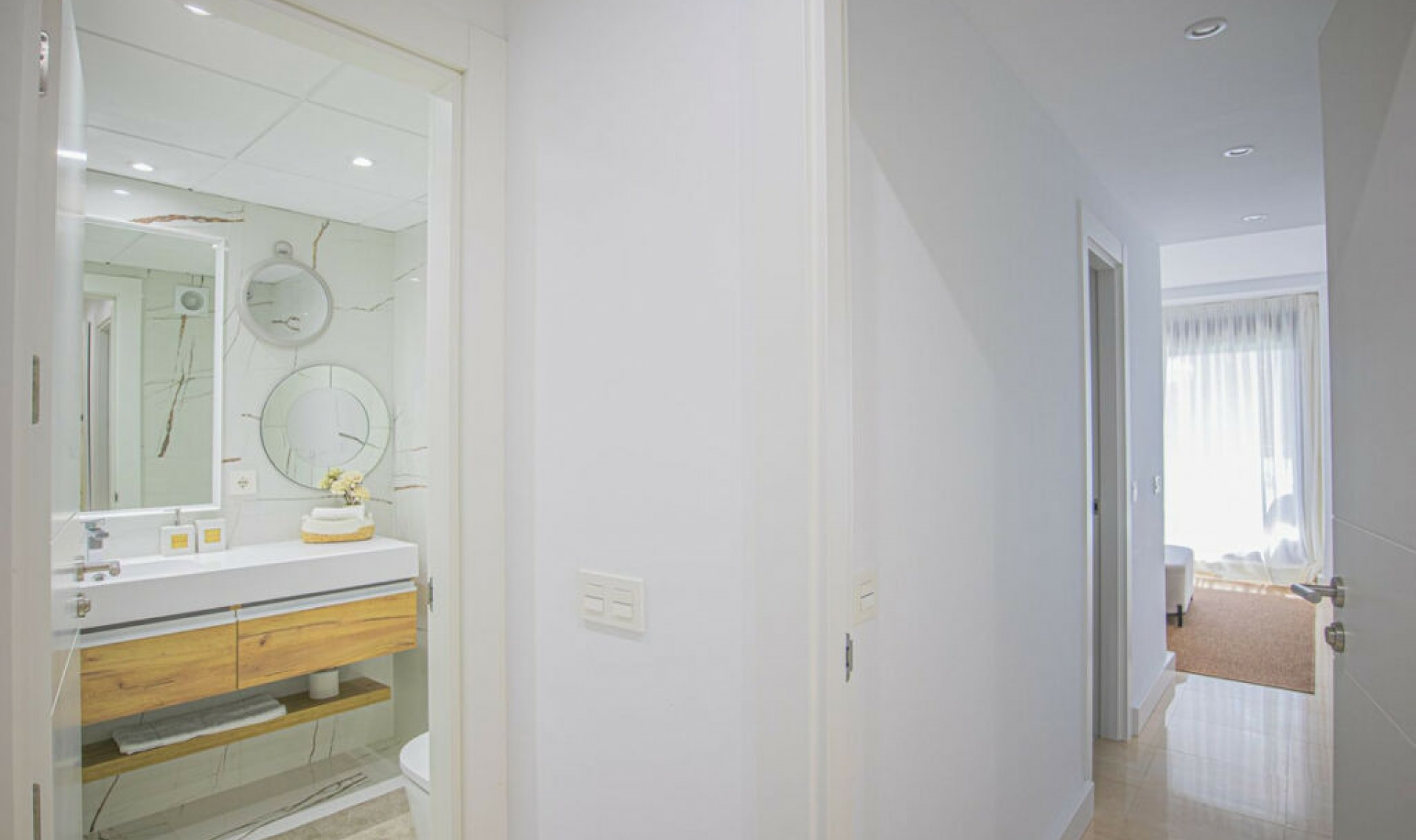 Resale - Apartment -
Estepona