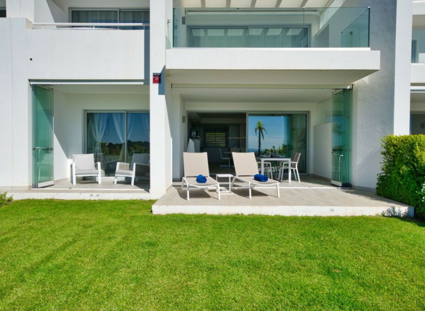 Resale - Apartment -
Estepona