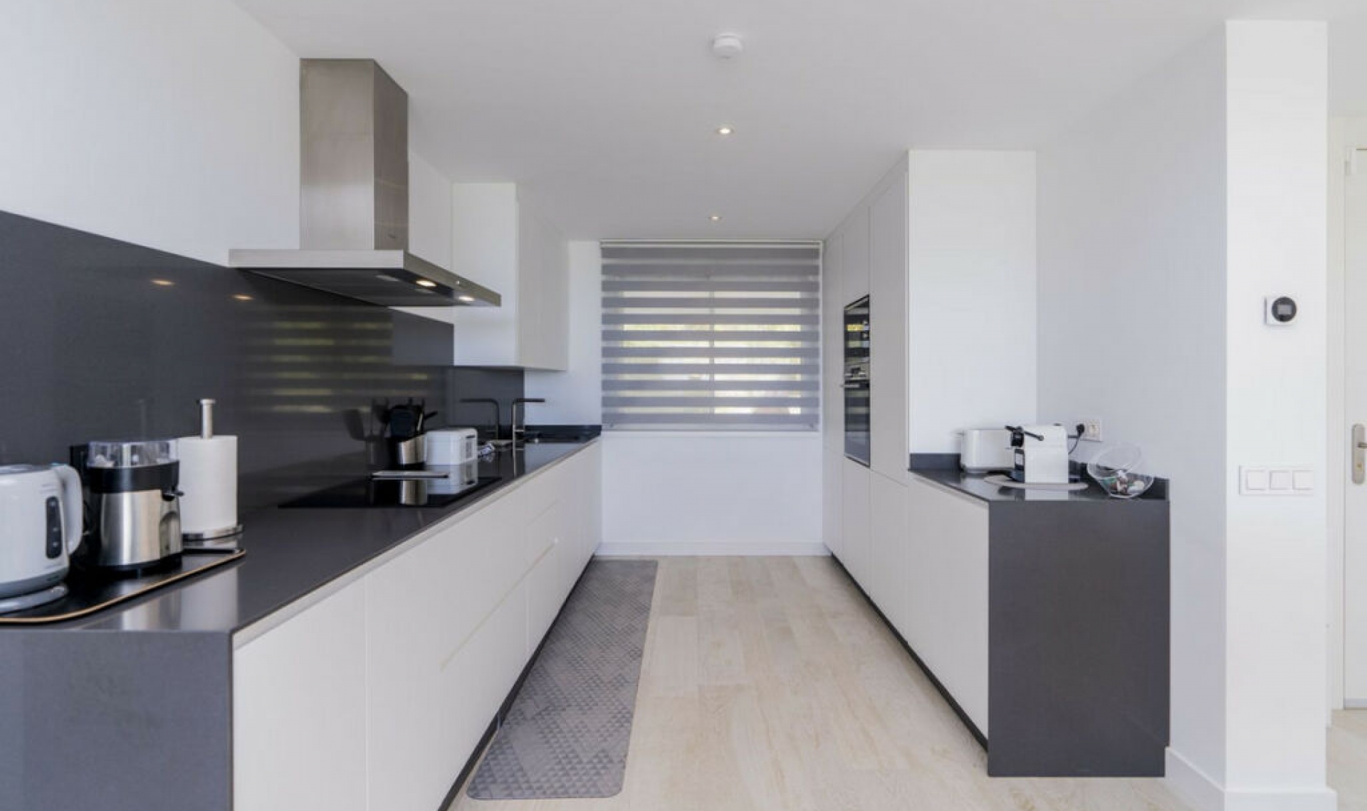 Resale - Apartment -
Estepona