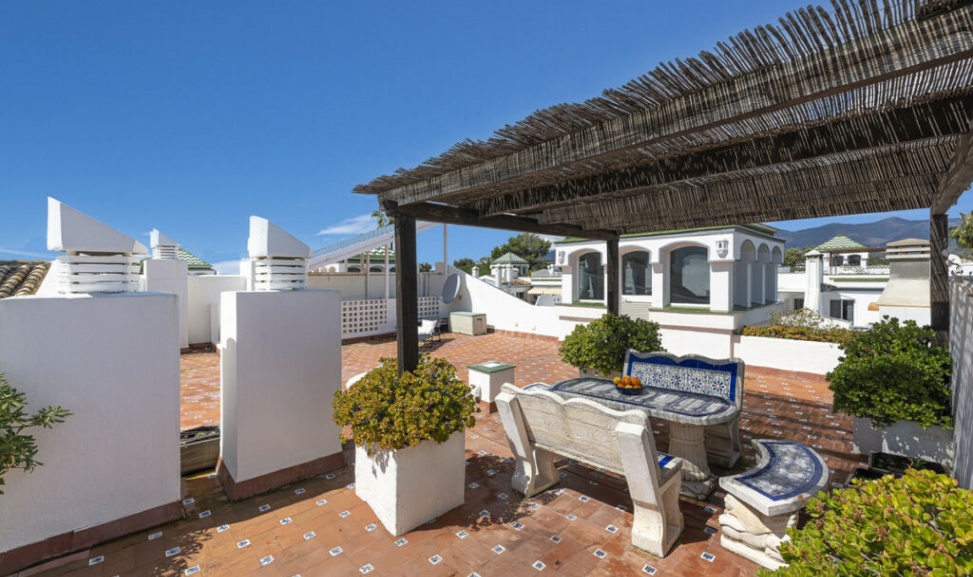Resale - Apartment -
Estepona