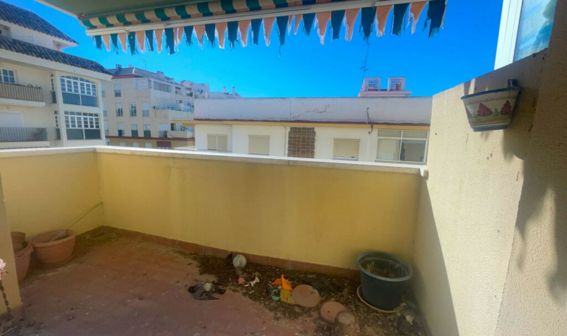 Resale - Apartment -
Estepona