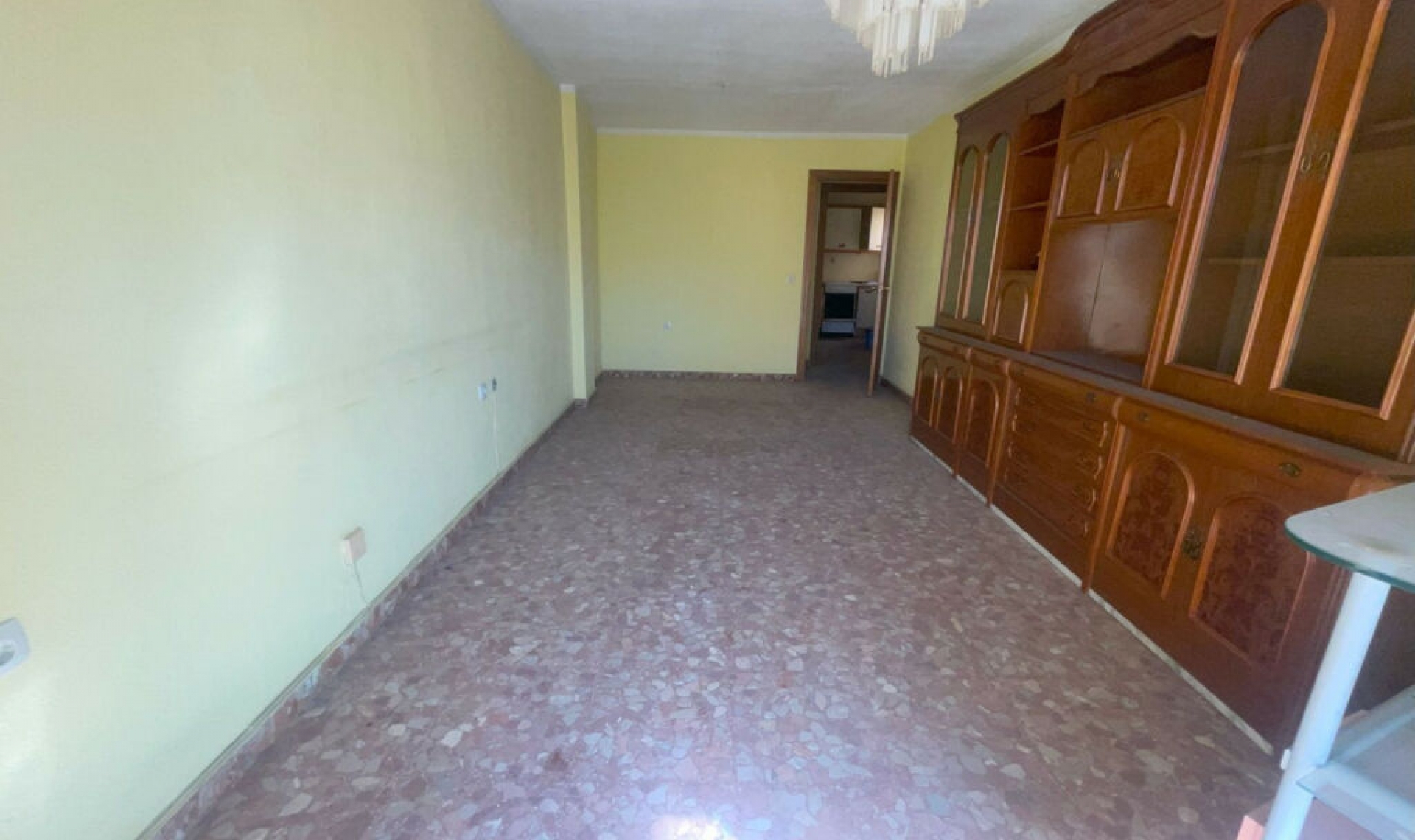Resale - Apartment -
Estepona