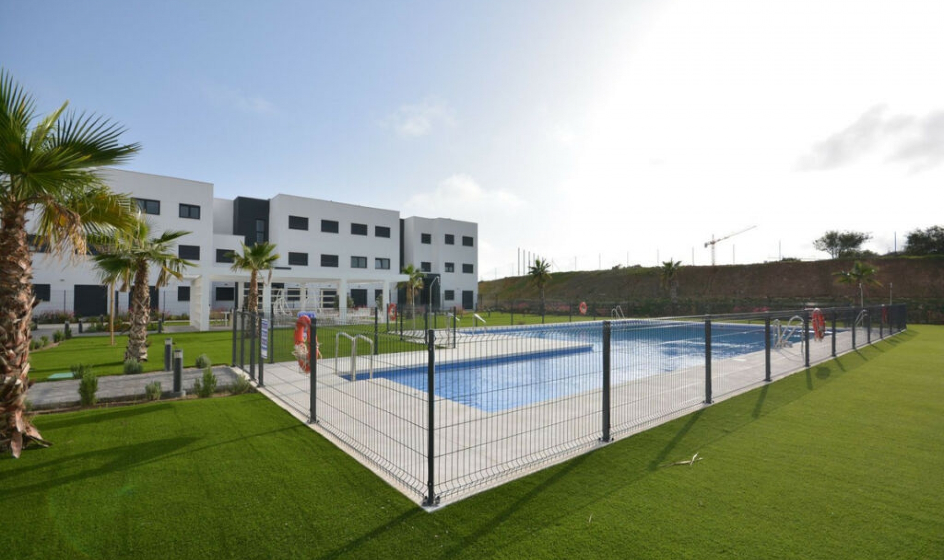 Resale - Apartment -
Estepona