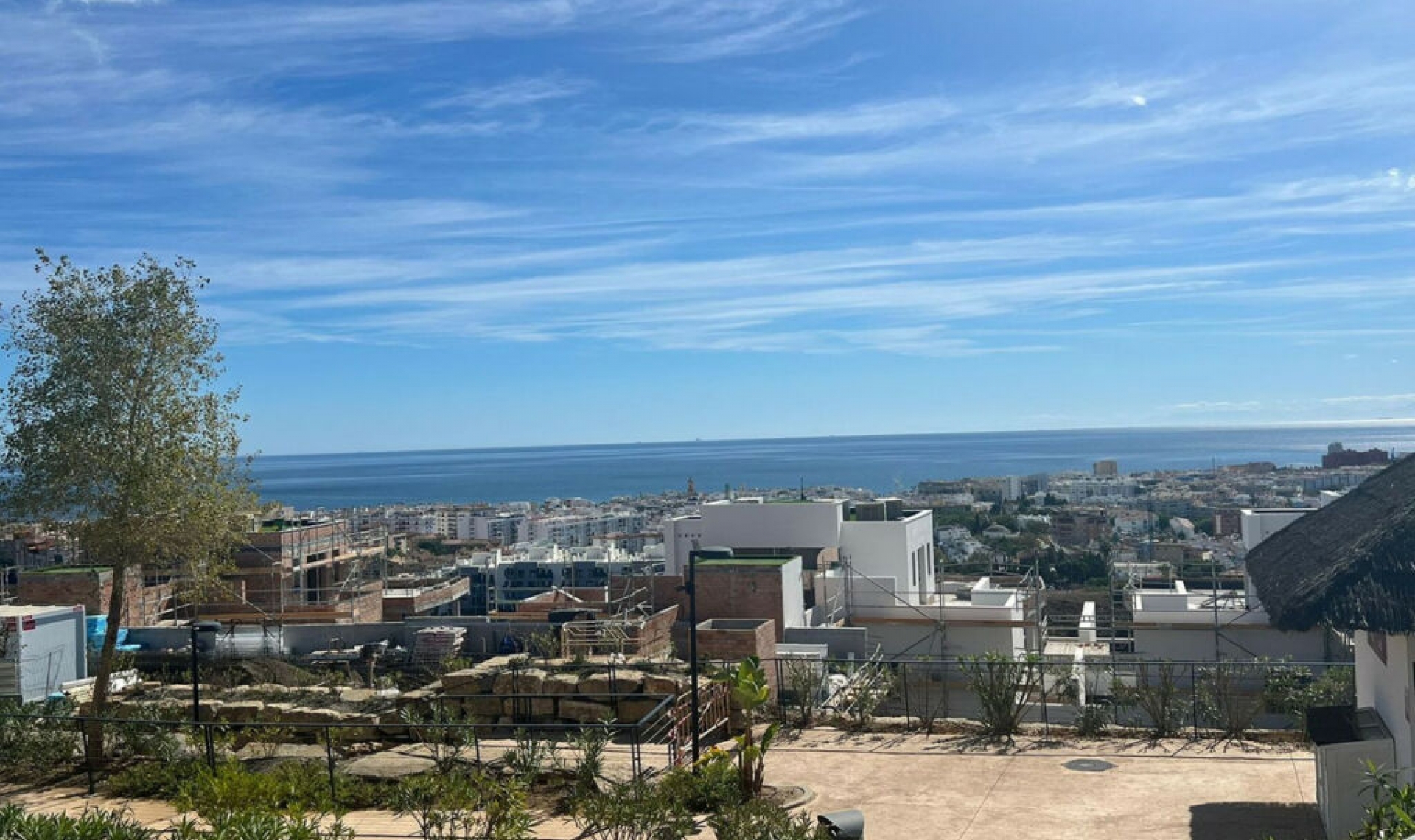 Resale - Apartment -
Estepona