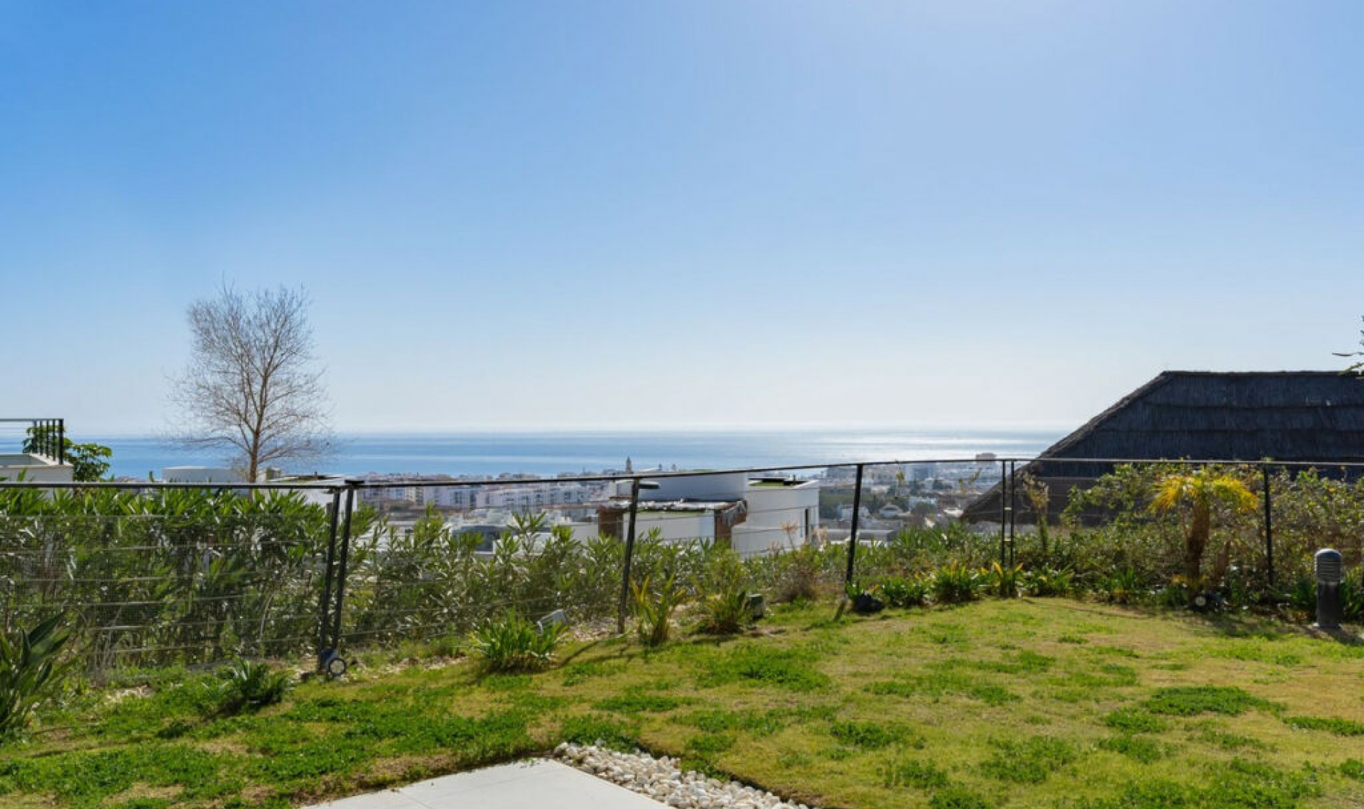 Resale - Apartment -
Estepona