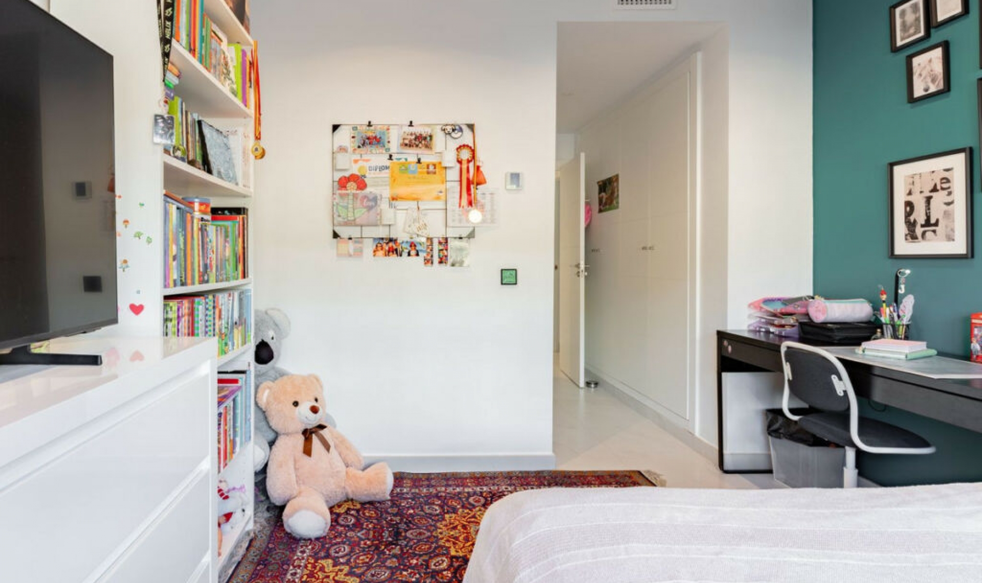 Resale - Apartment -
Estepona