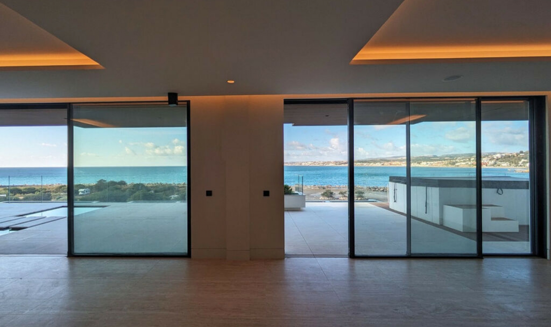 Resale - Apartment -
Estepona