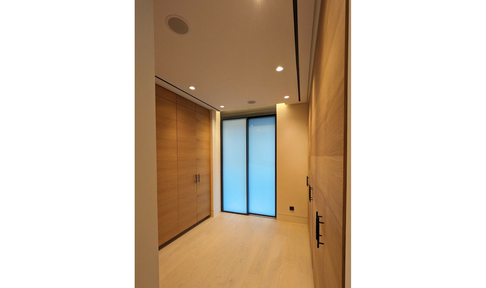 Resale - Apartment -
Estepona
