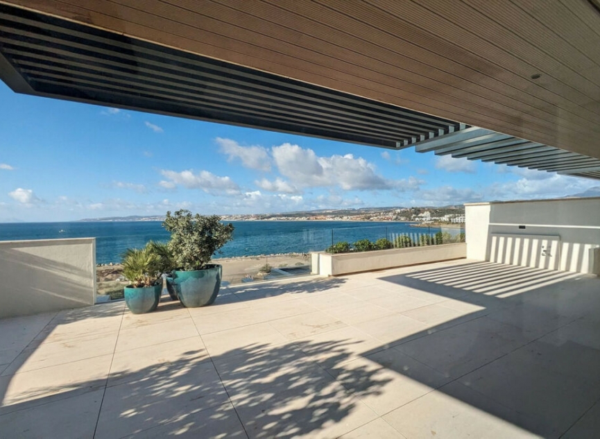 Resale - Apartment -
Estepona