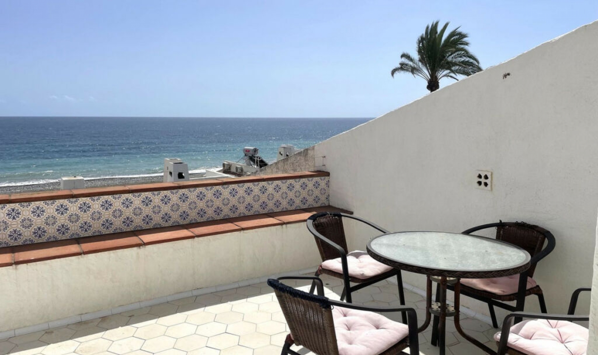 Resale - Apartment -
Estepona