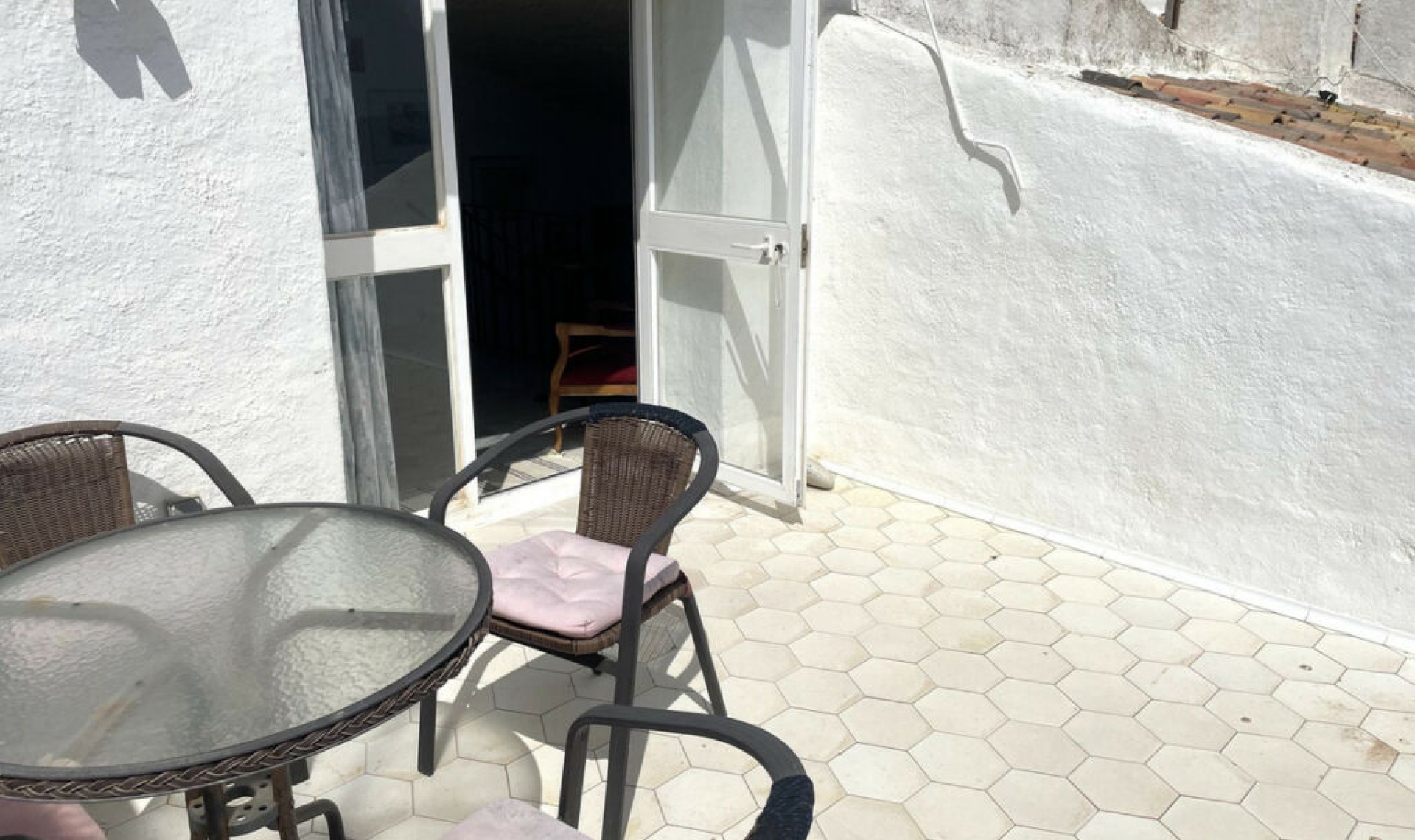 Resale - Apartment -
Estepona