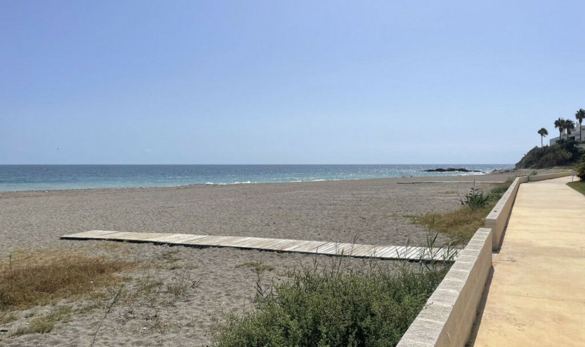 Resale - Apartment -
Estepona