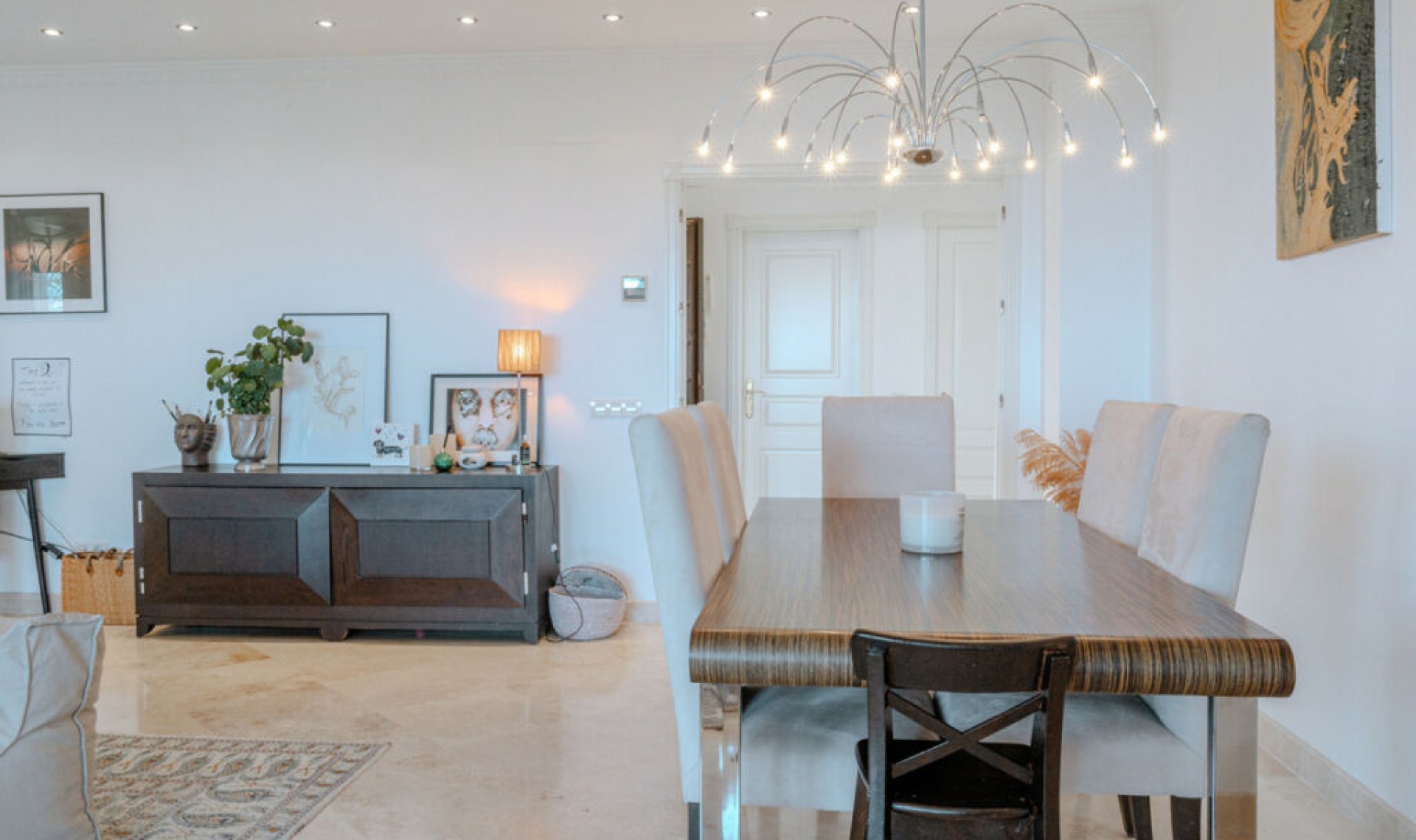 Resale - Apartment -
Estepona