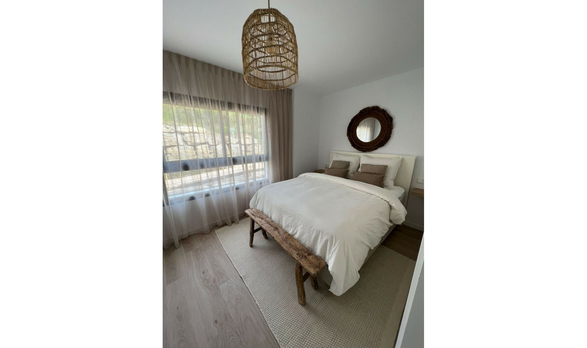 Resale - Apartment -
Estepona