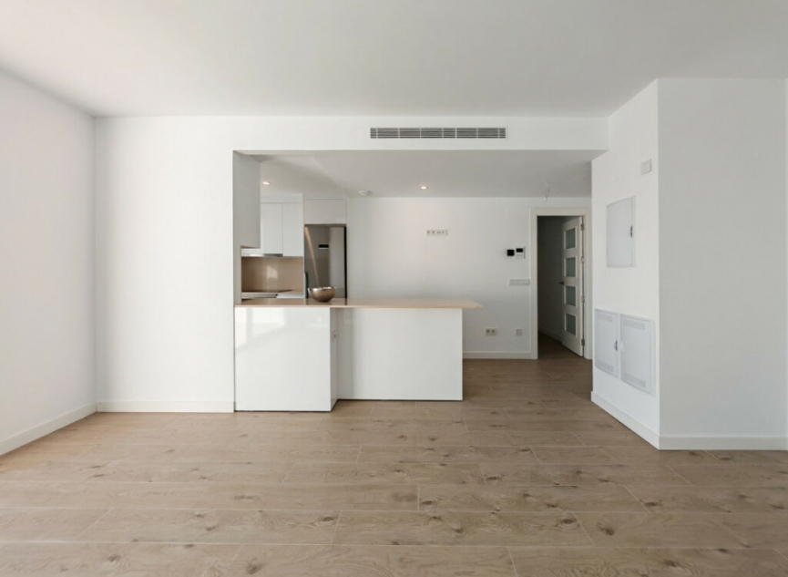 Resale - Apartment -
Estepona