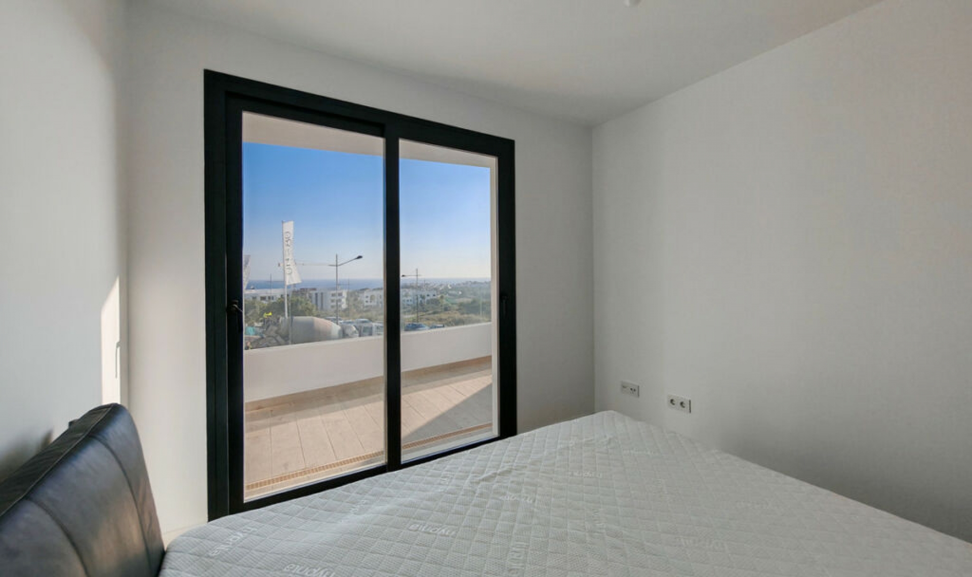 Resale - Apartment -
Estepona