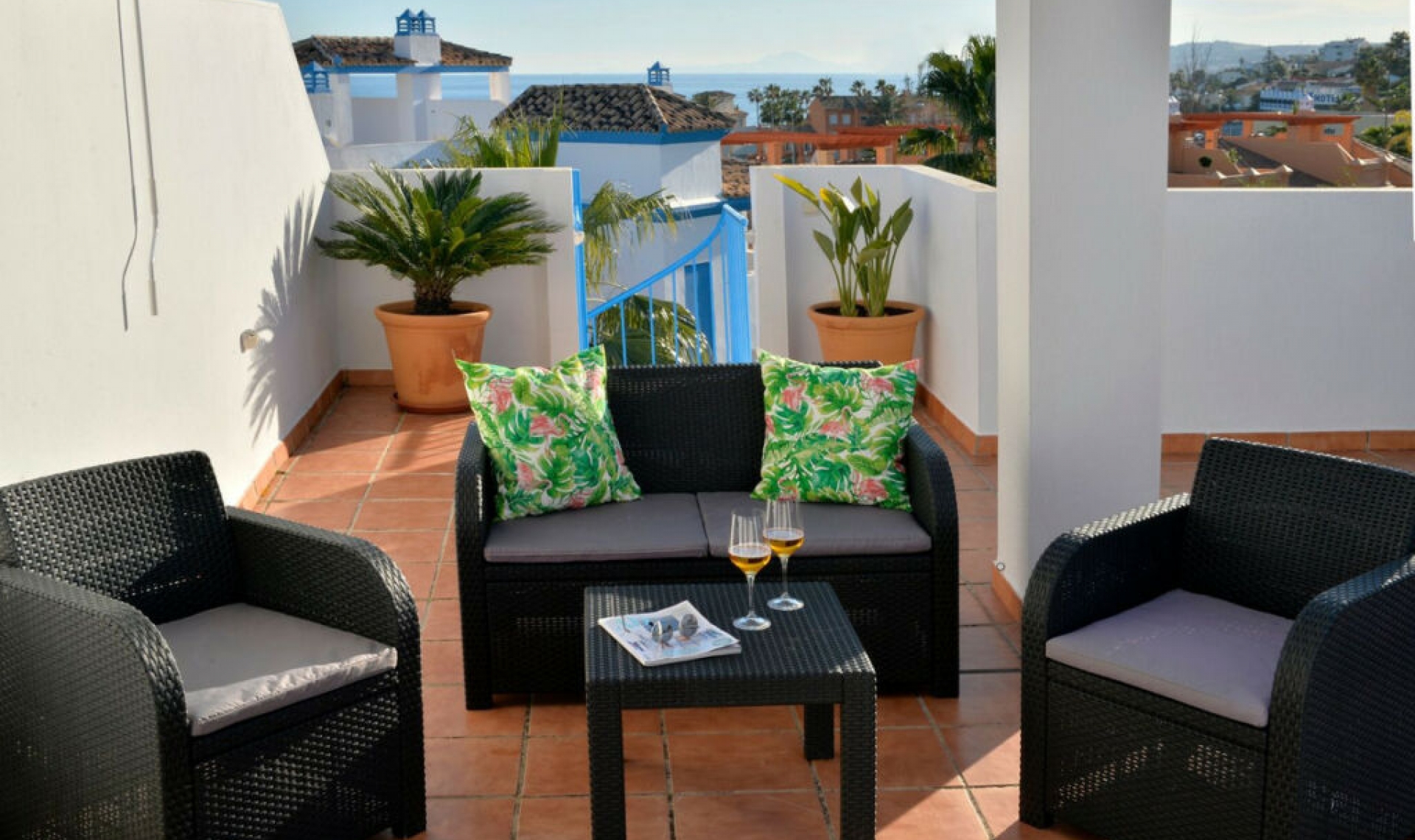 Resale - Apartment -
Estepona