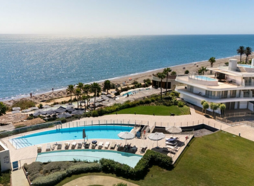Resale - Apartment -
Estepona
